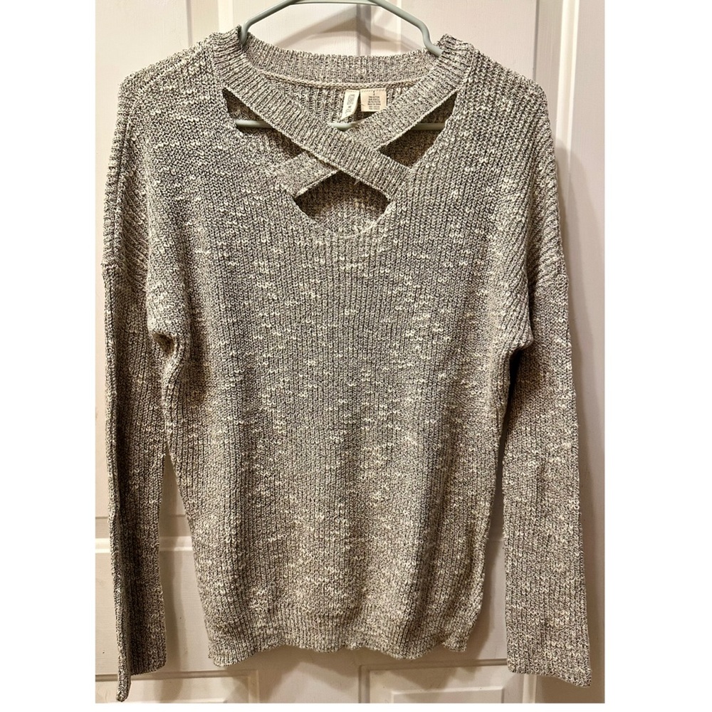 Black and White Blend Sweater🖤